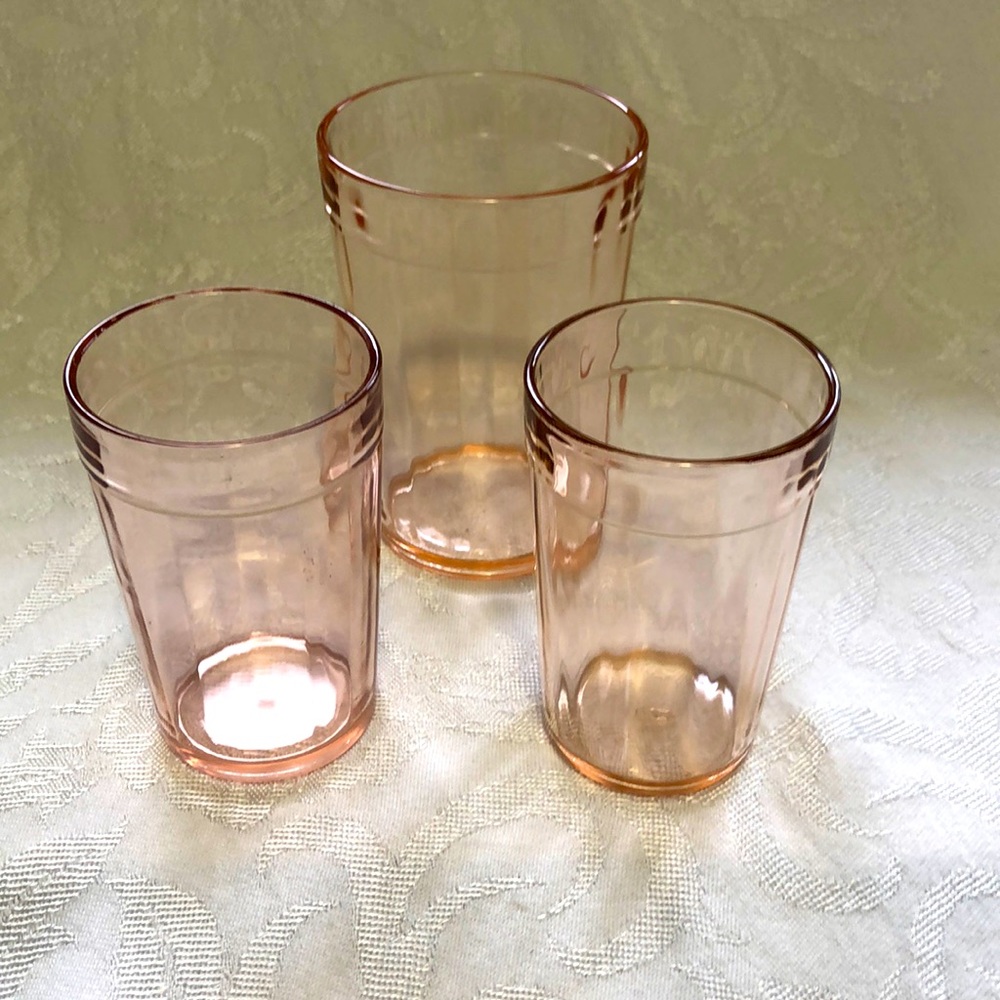Set of 3 pink Depression panel glasses. 2 3 1/4 juice glasses and one 4” glass